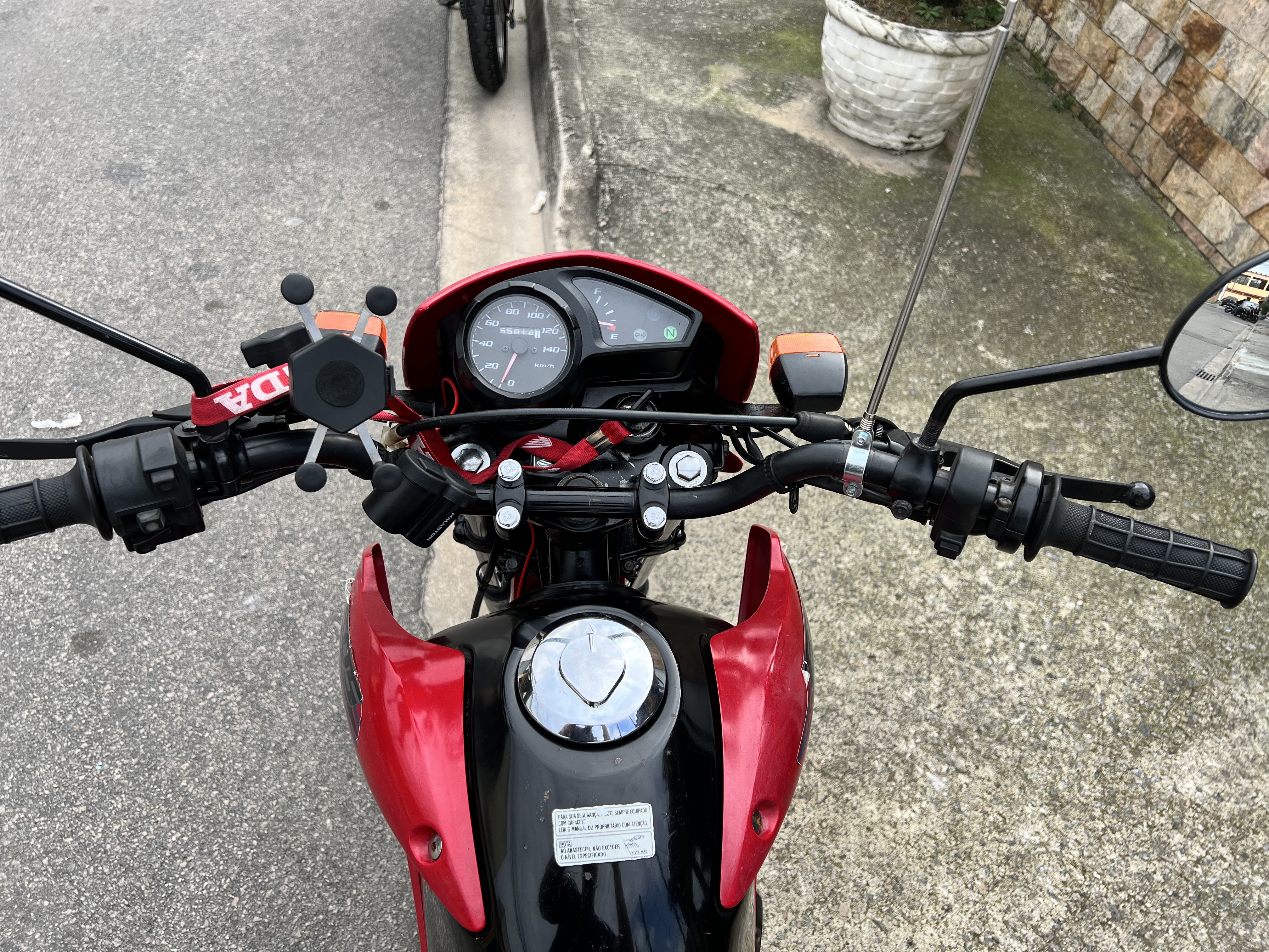 Honda NXR BROS 125 ES