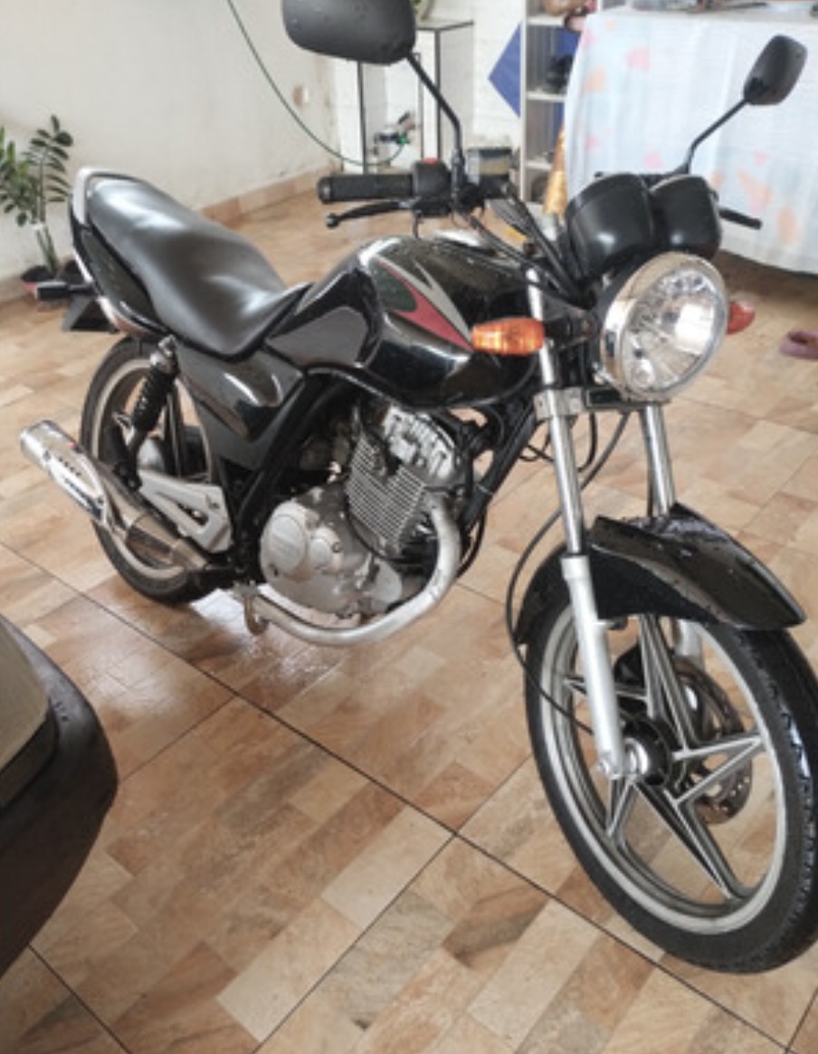 Suzuki YES  2009 - Foto 2